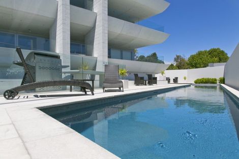 Photo of property in 1/225 Lake Terrace, Waipahihi, Taupo, 3330