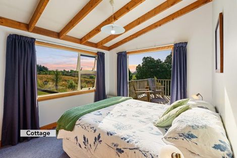 Photo of property in 101 Forest Lakes Road, Otaki, 5583