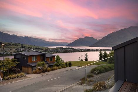Photo of property in St Andrews Park, 42b Highview Terrace, Queenstown, 9300