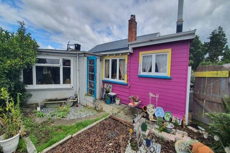 Photo of property in 9 Edward Street, Waimate, 7924