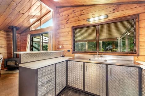 Photo of property in 8g Nevada Drive, Merrilands, New Plymouth, 4312