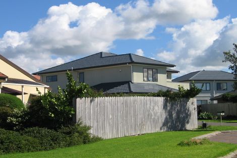Photo of property in 39 Riverstone Road, Te Atatu Peninsula, Auckland, 0610