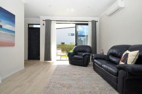 Photo of property in 64 Walter Merton Road, Hobsonville, Auckland, 0616