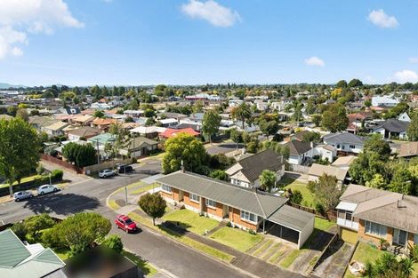 Photo of property in 1 Christie Street, Forest Lake, Hamilton, 3200