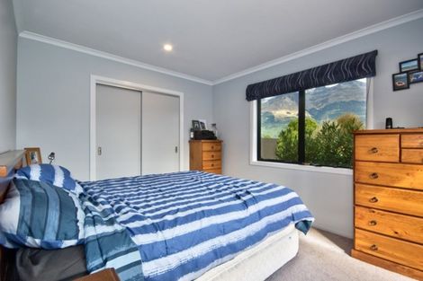 Photo of property in 8 Lochburn Avenue, Glenorchy, 9372