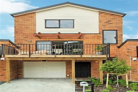 Photo of property in St Claire Village, 28/172 Mcleod Road, Te Atatu South, Auckland, 0610