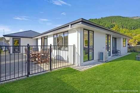 Photo of property in 22 Canary Place, Stoke, Nelson, 7011