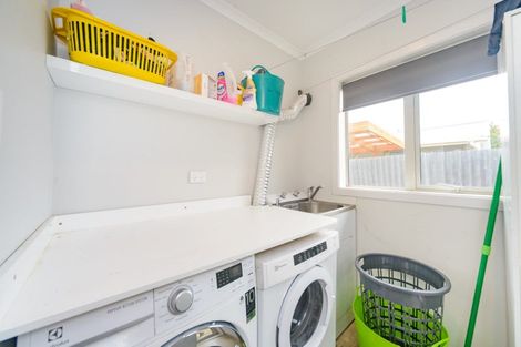 Photo of property in 47 Karina Terrace, Roslyn, Palmerston North, 4414