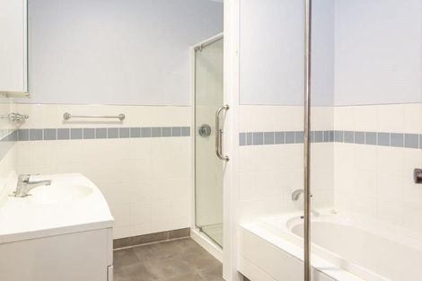 Photo of property in 12 Eton Place, Spotswood, New Plymouth, 4310