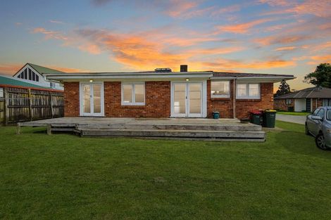 Photo of property in 16a Hunua Road, Papakura, 2110