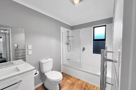 Photo of property in 30a Alfred Street, Roslyn, Palmerston North, 4414