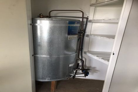 Photo of property in 2/2 Monde Place, Clover Park, Auckland, 2019