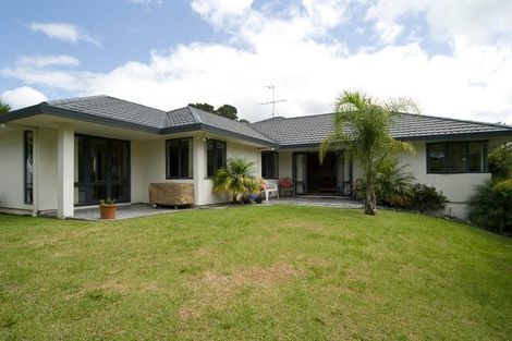 Photo of property in 20 Excelsa Place, Albany, Auckland, 0632