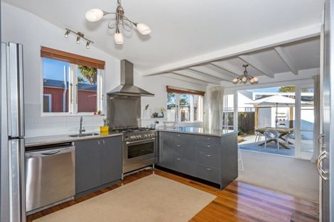 Photo of property in 76 Neville Street, Spreydon, Christchurch, 8024