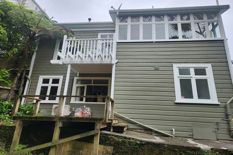 Photo of property in 139u1 Kelburn Parade, Kelburn, Wellington, 6012