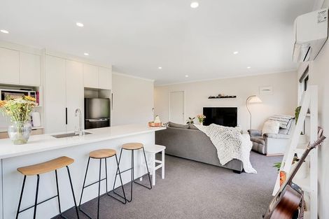 Photo of property in 2/11 Forster Avenue, Hillcrest, Hamilton, 3216