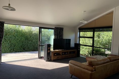 Photo of property in 69 Palmers Road, New Brighton, Christchurch, 8083