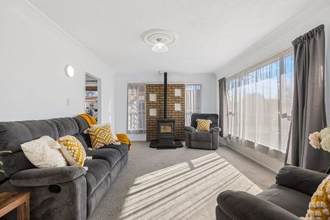 Photo of property in 450 Mairehau Road, Parklands, Christchurch, 8083