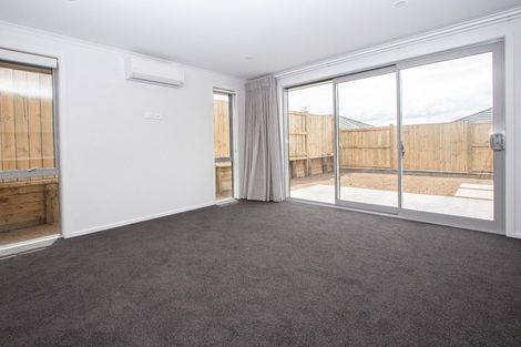 Photo of property in 12u2 Bostonkip Crescent, Fitzroy, Hamilton, 3282
