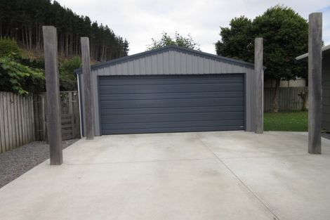 Photo of property in 4 Poneke Drive, Waikanae, 5036