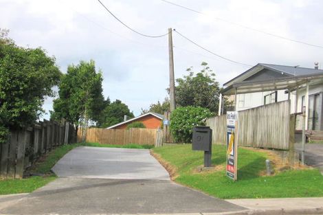 Photo of property in 2/90 Rosier Road, Glen Eden, Auckland, 0602