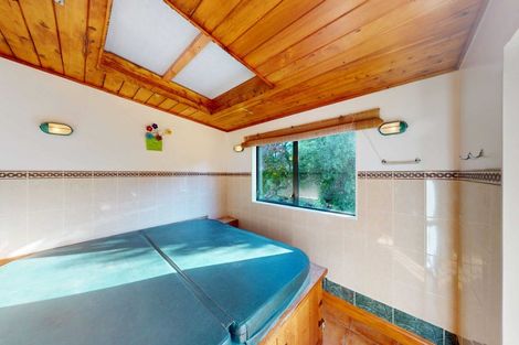 Photo of property in 10 Wi Pere Street, Manakau, Levin, 5573