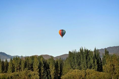 Photo of property in 11 Cotter Avenue, Arrowtown, 9302