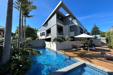 Photo of property in 8/48 Marine Parade, Mount Maunganui, 3116