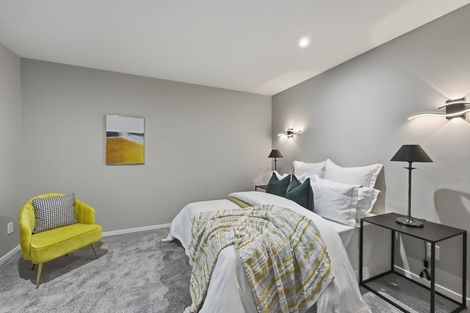 Photo of property in 716a Massey Road, Mangere, Auckland, 2022