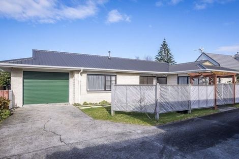 Photo of property in 46 Bluegum Road, Paraparaumu Beach, Paraparaumu, 5032