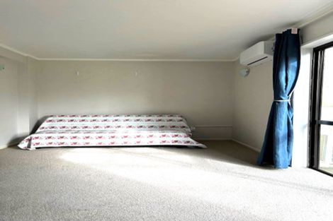Photo of property in 78 Glencoe Road, Browns Bay, Auckland, 0630