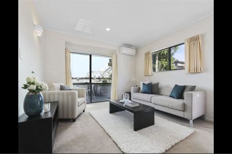 Photo of property in 4/26 Inverness Road, Browns Bay, Auckland, 0630