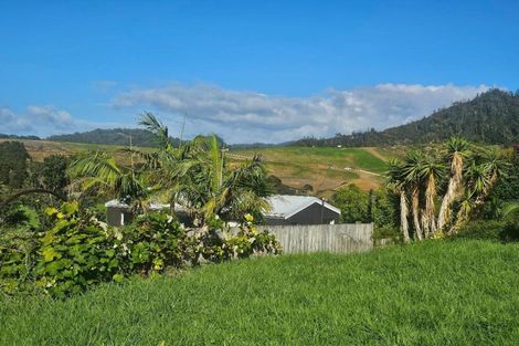 Photo of property in 10a Ocean Beach Road, Tairua, 3508