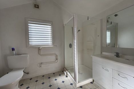 Photo of property in 15a Alta Place, Frankton, Queenstown, 9300