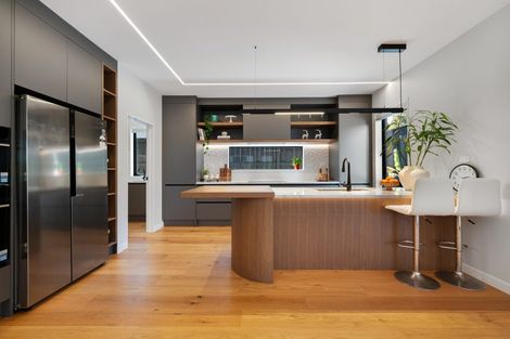 Photo of property in 2 Pukeko Road, Hobsonville, 0616