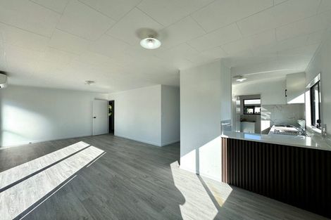 Photo of property in 1/22 Barneys Farm Road, Clendon Park, Auckland, 2103