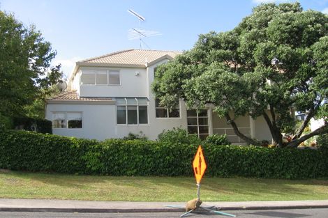 Photo of property in 1/30 Bevyn Street, Castor Bay, Auckland, 0620