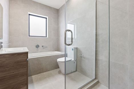 Photo of property in 4 Parton Road, Pukekohe, 2120