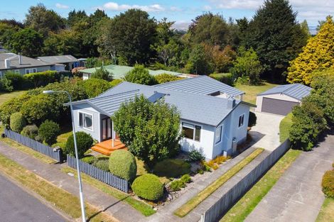 Photo of property in 43 Hospital Street, Dannevirke, 4930