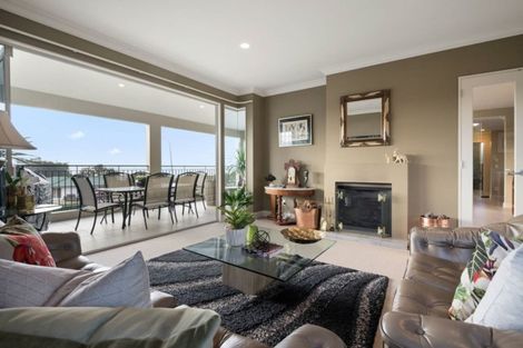 Photo of property in 4a Cleary Terrace, Cockle Bay, Auckland, 2014