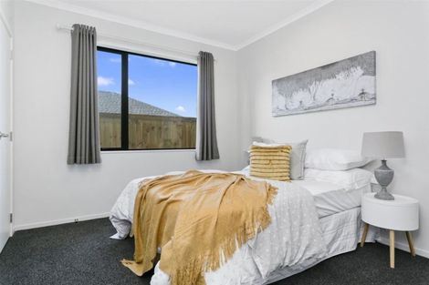 Photo of property in 12 Hehan Close, Cambridge, 3434