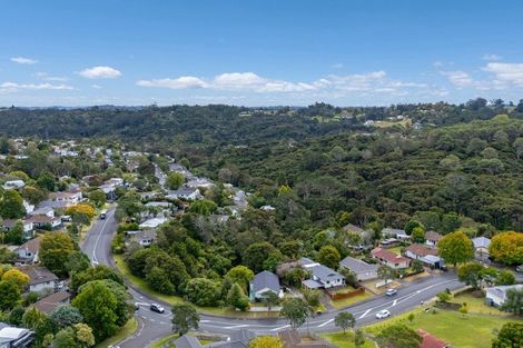 Photo of property in 98 Spinella Drive, Bayview, Auckland, 0629