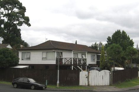 Photo of property in 2/18 Flaxdale Street, Birkdale, Auckland, 0626
