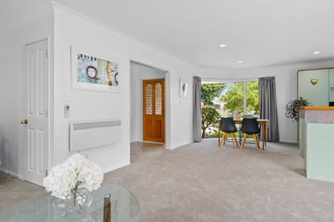 Photo of property in 49 Weld Street, Cambridge, 3434