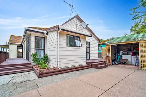 Photo of property in 60 Abbotsford Road, Waipawa, 4210