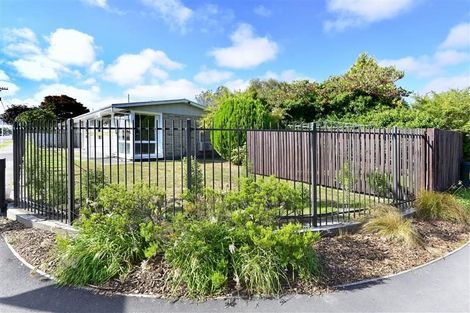 Photo of property in 2 Quinns Road, Shirley, Christchurch, 8013