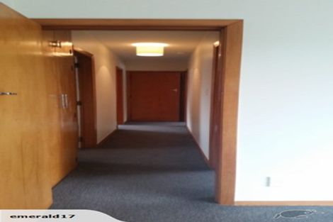 Photo of property in 32 Landsdowne Terrace, Cashmere, Christchurch, 8022