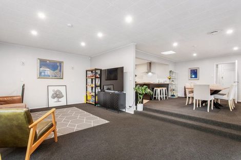 Photo of property in 6 Bannister Place, Ilam, Christchurch, 8053