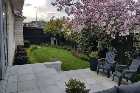 Photo of property in 14 Omega Place, Casebrook, Christchurch, 8051