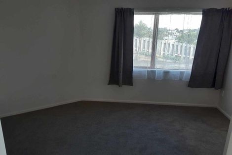Photo of property in 7 Figtree Terrace, Goodwood Heights, Auckland, 2105